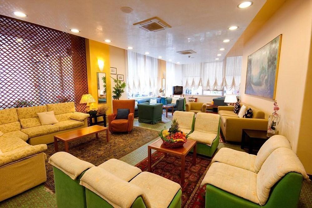 Hotel Jet Лидо ди Йезоло Екстериор снимка