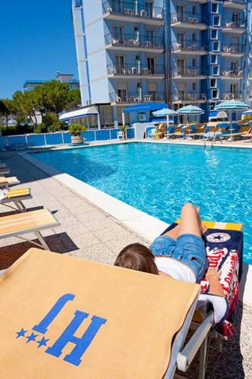 Hotel Jet Лидо ди Йезоло Екстериор снимка